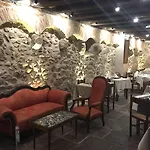 Hotell La Cour Du Bailli &