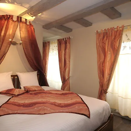 Hotel La Cour Du Bailli & Bergheim