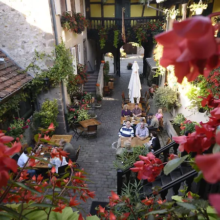 La Cour Du Bailli & 3*