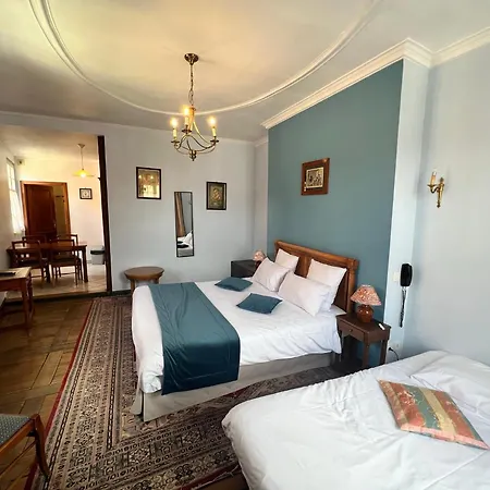 Hotell La Cour Du Bailli & Bergheim