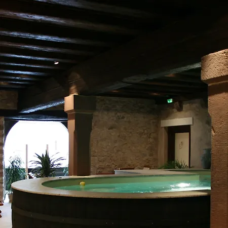 Ξενοδοχείο La Cour Du Bailli & 3*