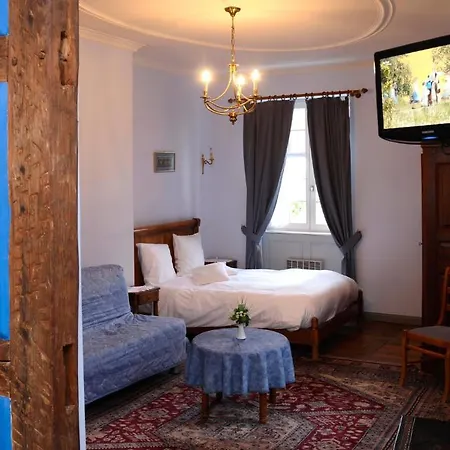 Hotel La Cour Du Bailli &