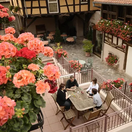 La Cour Du Bailli & 3*