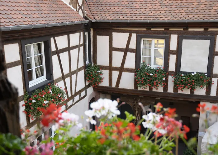 La Cour Du Bailli & Hotell Bergheim